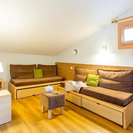 Pierre & Les Gemeaux Apart-hotel