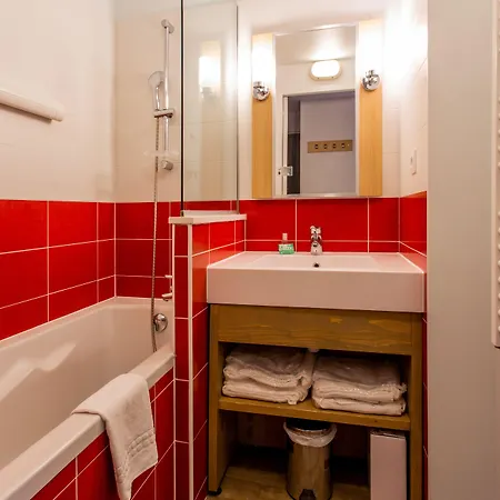 Pierre & Les Gemeaux Apart-hotel