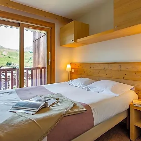 Pierre & Les Gemeaux Hotel apartamentowy 3*