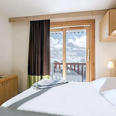 Apart-hotel Pierre & Les Gemeaux