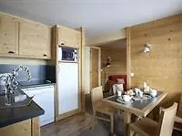 Pierre & Les Gemeaux Aparthotel 3*