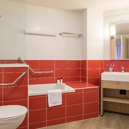 Aparthotel Pierre & Les Gemeaux 3*