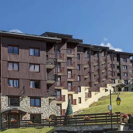 Pierre & Les Gemeaux Aparthotel 3*